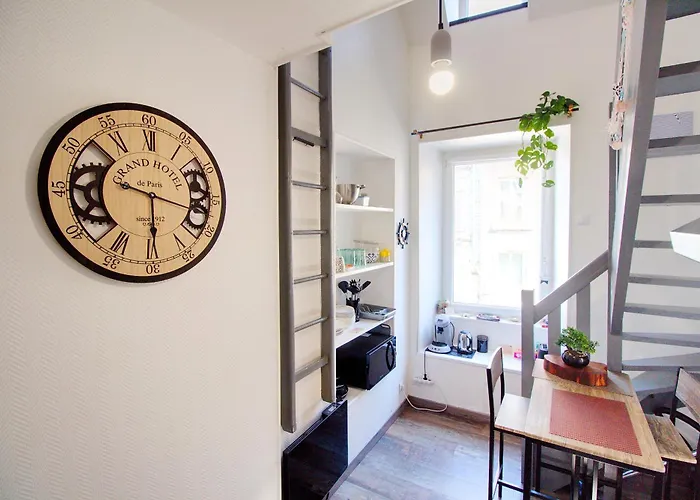 Petit Duplex Lumineux, Hyper Centre A 2 Pas Du Port, Intendance Luxury Host