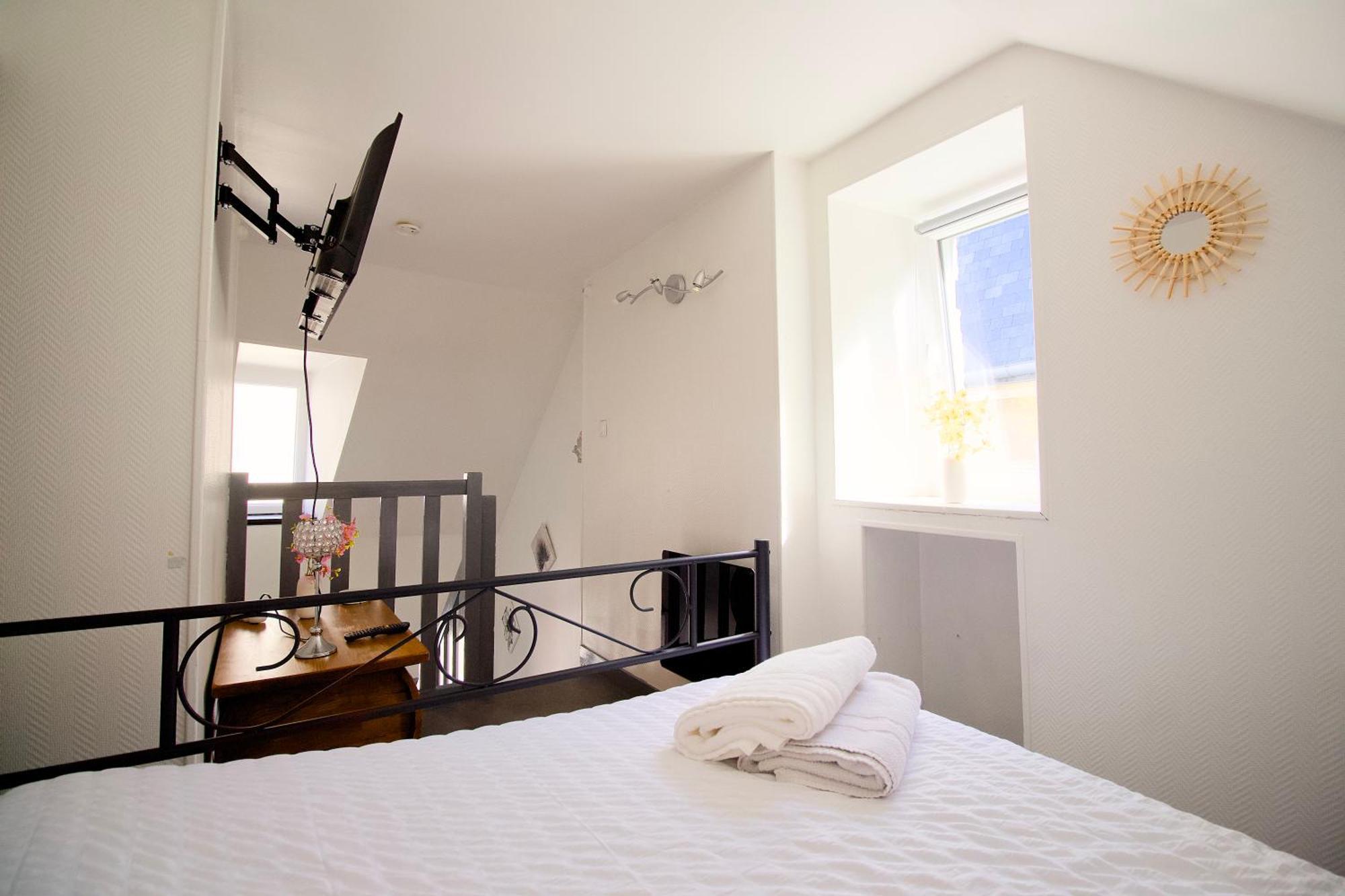 Petit Duplex Lumineux, Hyper Centre A 2 Pas Du Port, Intendance Luxury Host Cherbourg-en-Cotentin
